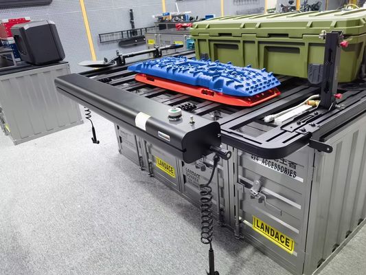 স্পোর্টস ডিজাইন স্টাইল ইউনিভার্সাল অফ রোড 26L ট্যাঙ্ক শাওয়ার অ্যালুমিনিয়াম ওয়াটার ট্যাঙ্ক ক্যাম্পিংয়ের জন্য