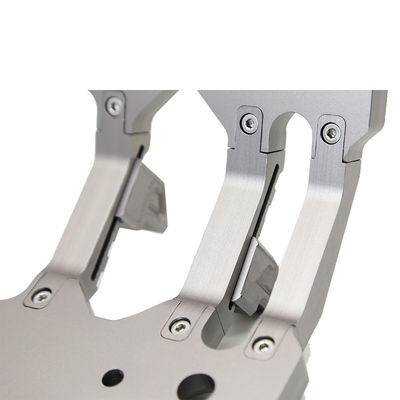 ইউভি প্রতিরোধী একটি স্তম্ভ নেতৃত্বাধীন হাল্কা হুড মাউন্ট স্পটলাইট ট্যাংক 300 এসইউভি 20.12- এর জন্য ক্রেটস