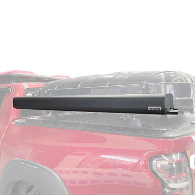 কাস্টমাইজড 4x4 গাড়ি ছাদ জল ট্যাঙ্ক সঙ্গে সুবিধাজনক বহিরঙ্গন ঝরনা