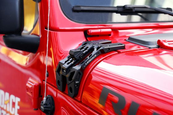 জিপ Wrangler JL ক্যাপ ইনস্টলেশনের জন্য অ্যালুমিনিয়াম খাদ হালকা মাউন্ট ব্র্যাকেট