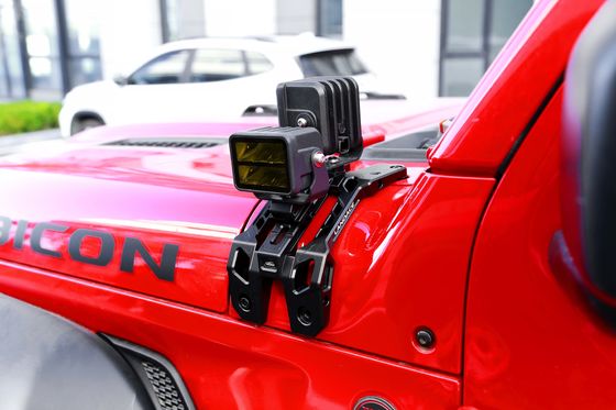 2023 JEEP JL OEM অ্যালুমিনিয়াম খাদ LED ড্রাইভিং লাইট ব্র্যাকেট অটো ফিটমেন্টের জন্য গৃহীত