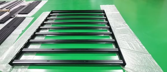 বহিরঙ্গন ক্যাম্পিং কার্যক্রমের জন্য কালো রঙের কাস্টম ভ্যান পার্টস ক্যাম্পার ভ্যান ছাদ র্যাক প্ল্যাটফর্ম