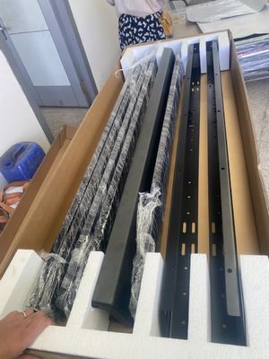 কাস্টমাইজড স্লিমলাইন ২ ছাদ র্যাক কিট দিয়ে আপনার এলসি২০০ এর অফ-রোড ক্ষমতা বাড়ান