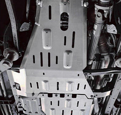 1810 * 870 * 8 মিমি অফ রোড অ্যালুমিনিয়াম খাদ ইঞ্জিন কভার অধীনে কাদা ফ্লেপ গার্ড স্কিড প্লেট JEEP Wrangler JL JK এর জন্য