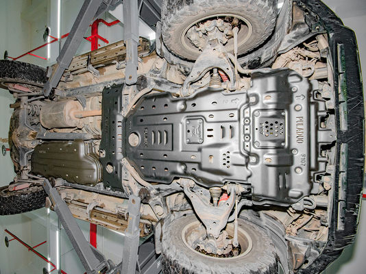 ২০১৫-২০১৬ এলসি১৫০ ম্যাগনালিয়াম স্কিড প্লেট ইঞ্জিন এবং ট্রান্সমিশনের জন্য কাস্টমাইজড সম্পূর্ণ সেট