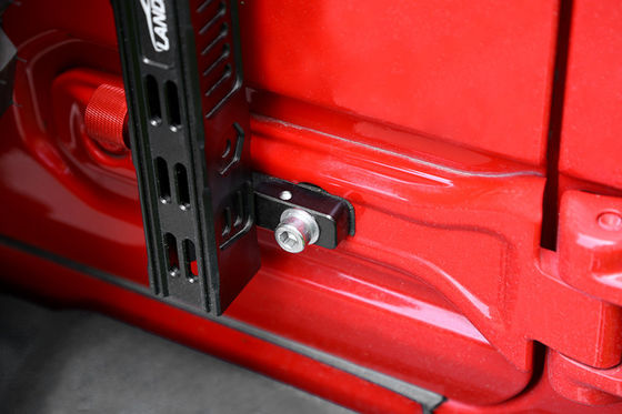 JEEP Wrangler JL JK পারফরম্যান্সের জন্য অ্যালুমিনিয়াম অ্যালোয় ফ্ল্যাগ হোল্ডার এবং রেডিও ওয়্যার ব্র্যাকেট