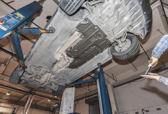 বিএমডব্লিউ ৭ সিরিজের স্কাইড প্লেট এবং রেডিয়েটর গার্ডের জন্য যানবাহন সুরক্ষার অধীনে