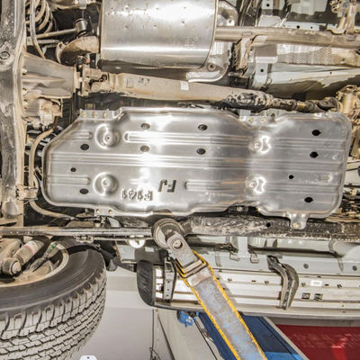 অ্যালুমিনিয়াম ম্যাগনেসিয়াম খাদ স্কিড প্লেট 4x4 যানবাহন বাইরের সুরক্ষার জন্য কাস্টমাইজড