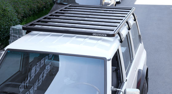 কালো স্টেইনলেস স্টীল অ্যালুমিনিয়াম খাদ কার্গো বাস্কেট প্ল্যাটফর্ম গাড়ি ছাদ র্যাক G.W 20kg