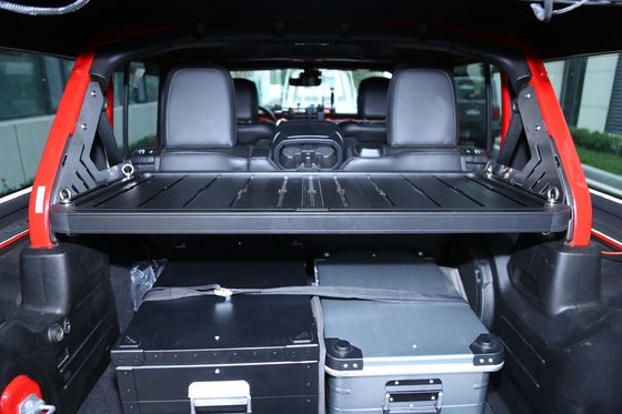 পাউডার লেপ পৃষ্ঠ দৃঢ় এবং ইনস্টল করা সহজ Jeep Wrangler পিছন পণ্যসম্ভার এলাকা জন্য র্যাক