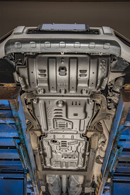 সরাসরি বিক্রয় 4x4 বাইরের আনুষাঙ্গিক অ্যালুমিনিয়াম খাদ স্কিড প্লেট মের্সেডস G500 জন্য