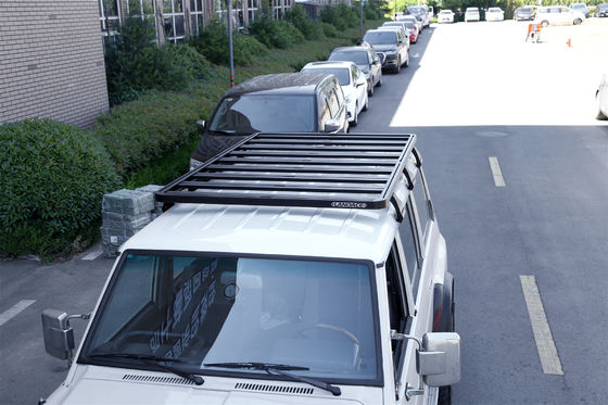 সরাসরি কাস্টমাইজেশন নিসান Y60 এর জন্য কালো পাউডার লেপ ছাদ র্যাক সহজ ইনস্টলেশন