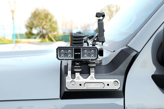 ট্যাঙ্কের জন্য উপযুক্ত 300 মেটাল WEY P8 PHEV এর জন্য A-Pillar হালকা মাউন্টিং ব্র্যাকেট